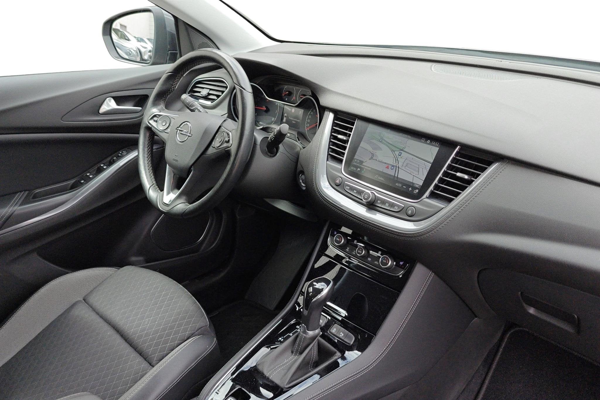 Opel Grandland X 1.2 Turbo S/S AT6 Innovation + Winter Pack, Autos, Argent ou Gris, Achat, 5 portes, 96 kW