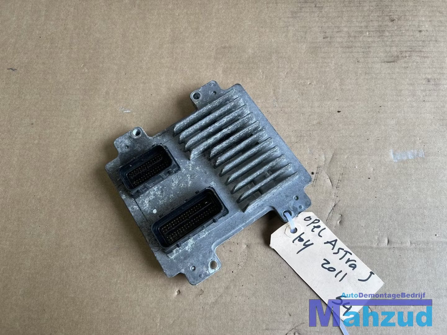 OPEL ASTRA J 1.4 A14XER ECU Motormanagement 12647212 AA4N, Fabrikant BV, Utilisé, Info@fabrikant.eu, Fabrikantstraat 1
1000 AA  Amsterdam, NL