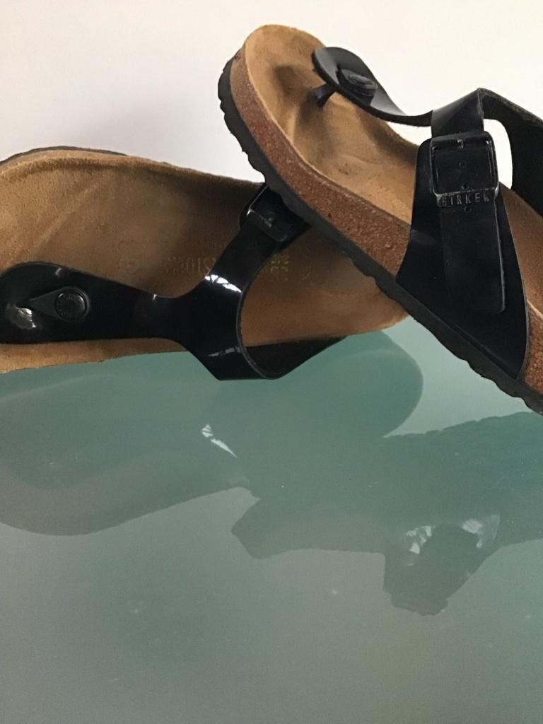 Birkenstock Gizeh zwart 38 | glossy shine | Gratis verzenden, Kleding | Dames, Schoenen, Slippers, Verzenden, Zwart, Zo goed als nieuw