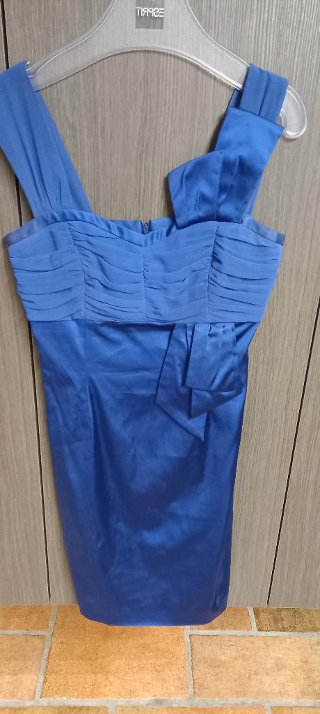 robe bleue Steps by Addy van den Krommenacker taille 36, Vêtements | Femmes, Robes, Enlèvement ou Envoi, Steps, Bleu, Au-dessus du genou