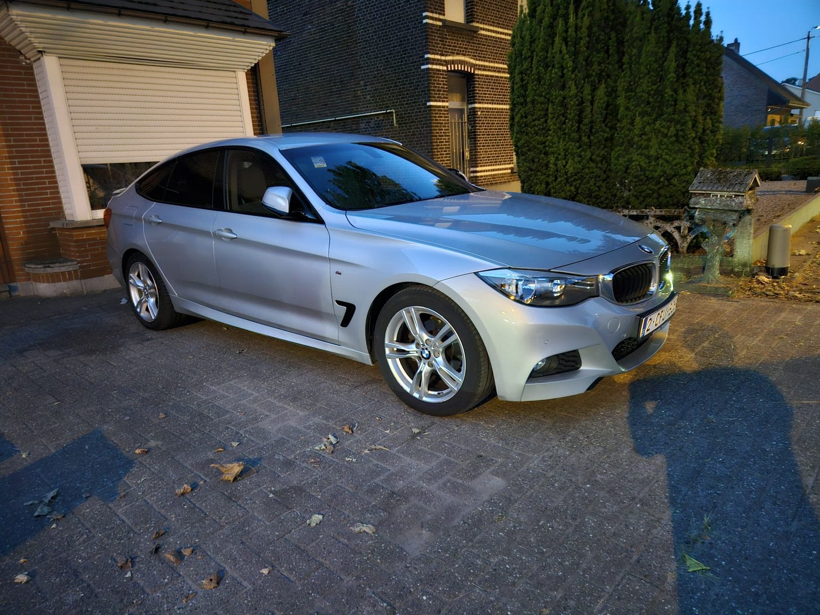 Bmw f34 gt 318d m uitvoering (gekeurd voor verkoop), Auto's, BMW, 4 deurs, Monovolume, Euro 6, Alcantara