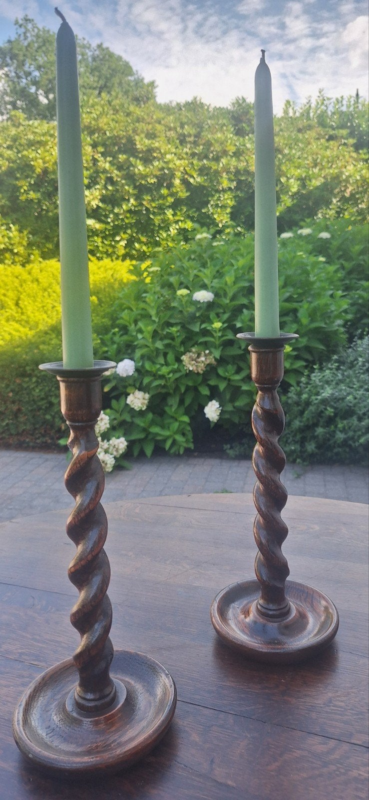 Chandeliers., Enlèvement