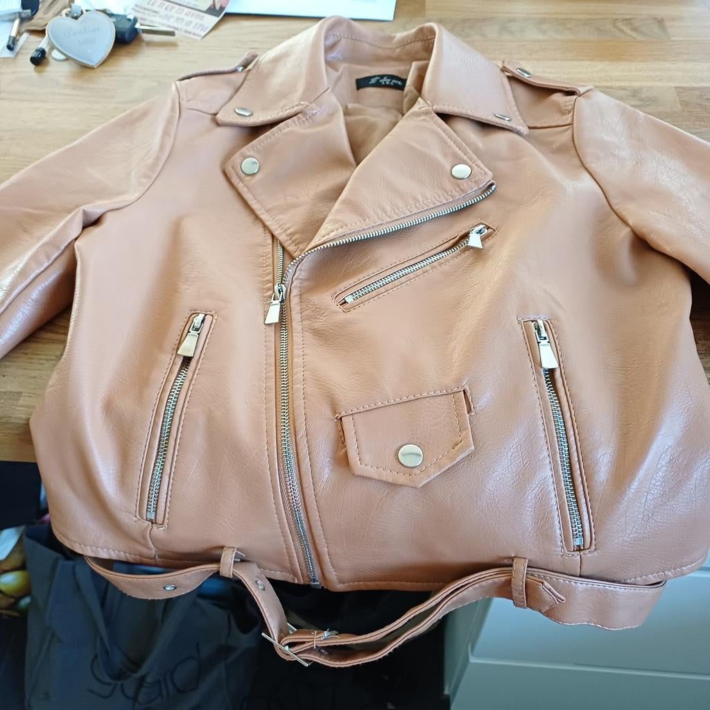 Perfecto simili cuir 38, Enlèvement ou Envoi