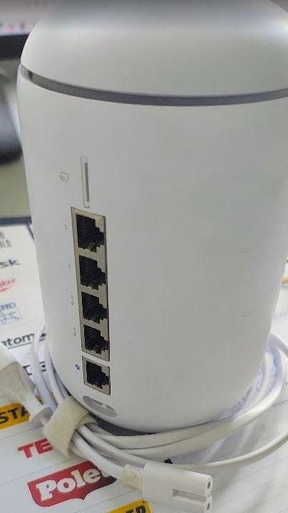 Unifi UDR Dream Router 6545A-UDR swx-udr, Computers en Software, Routers en Modems, Ophalen of Verzenden, Zo goed als nieuw, Router