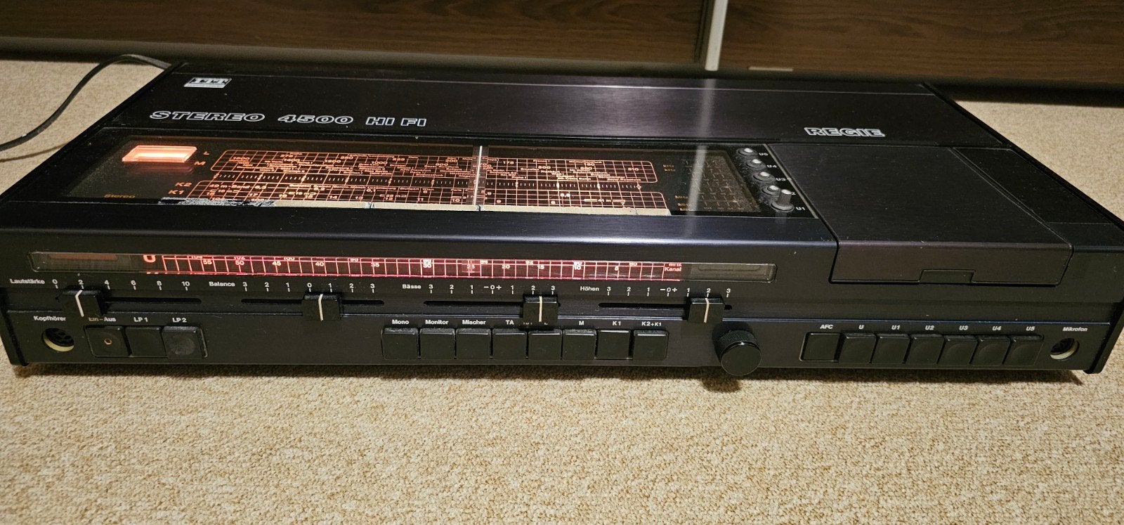 Itt radio, Audio, Tv en Foto, Ophalen