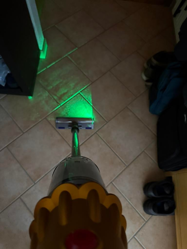 Dyson v12 slim absoluut, Elektronische apparatuur, Stofzuigers, Ophalen of Verzenden, Gebruikt