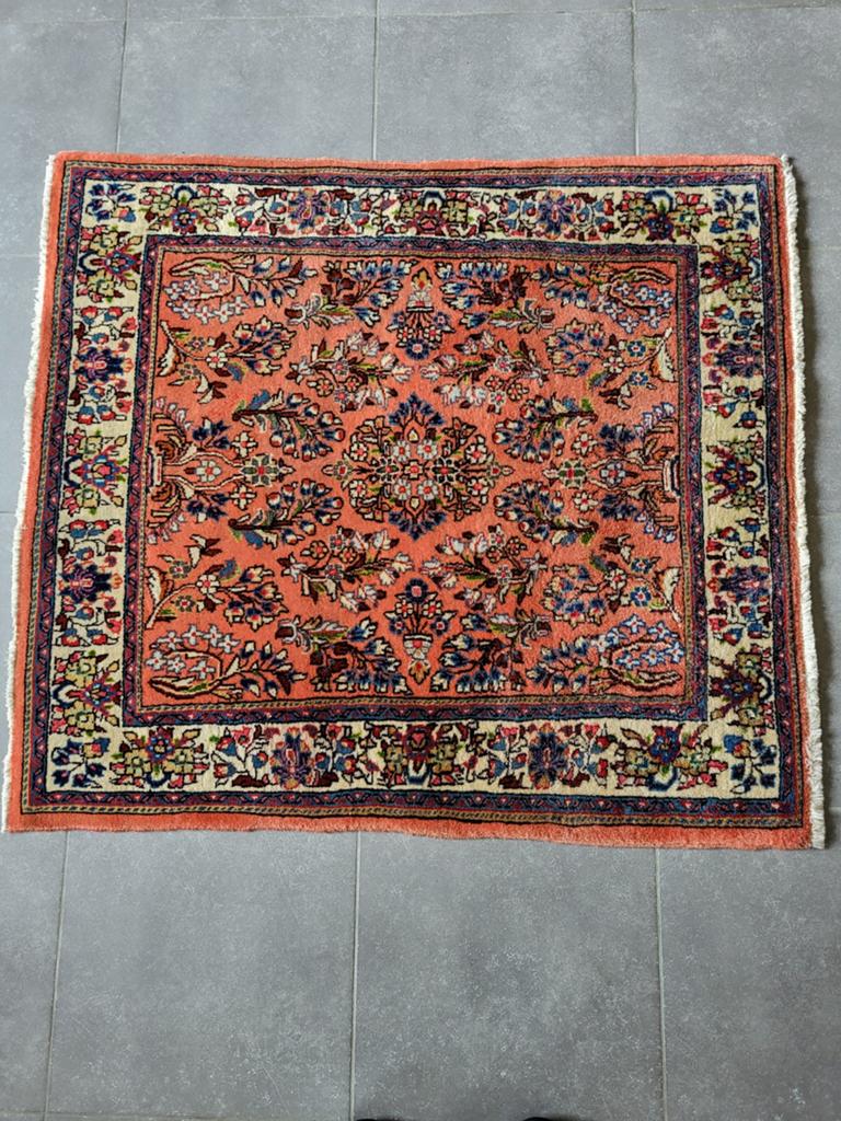 Perzisch, handgeknoopt tapijt 100 x 110 cm, Antiek en Kunst, Antiek | Tapijten, Tafelkleden en Textiel, Ophalen of Verzenden