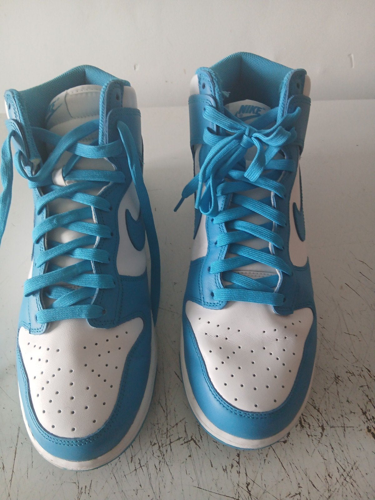 je vends cete paire qui a etait utiliser 1fois tres bon etat, Chaussures de marche, Enlèvement ou Envoi, Nike air jordan, Porté
