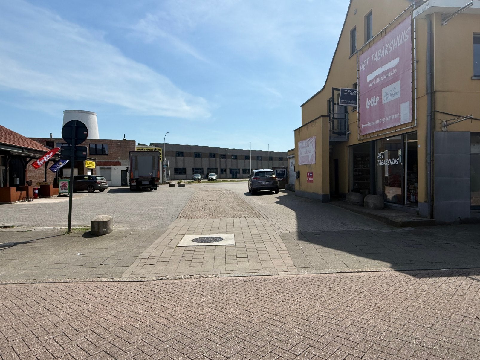 Grenswinkel België/Nederland te Koop, Ophalen