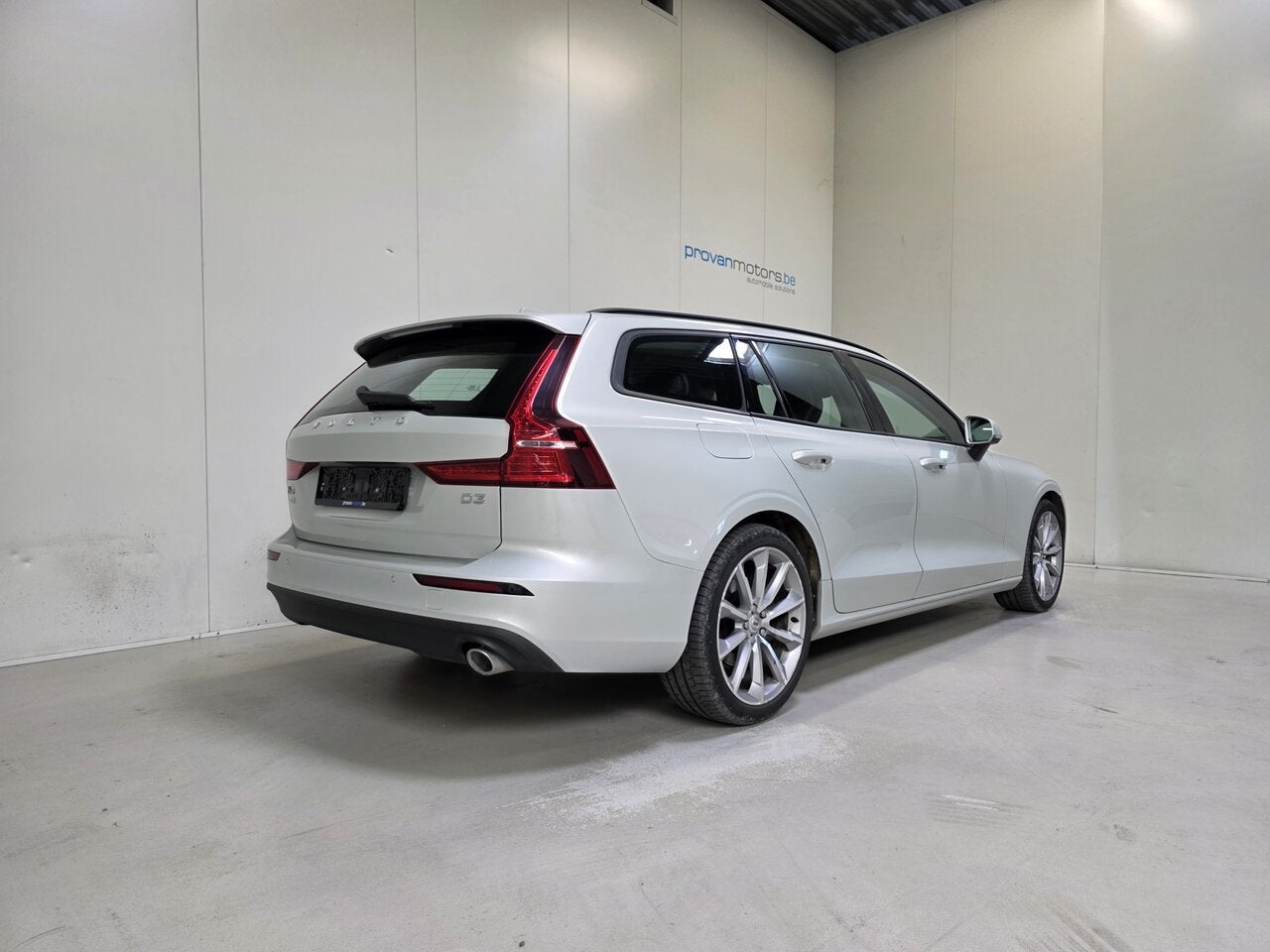 Volvo V60 2.0 D3 Autom. - GPS - PDC - Topstaat! 1Ste Eig!, Autos, 0 kg, Argent ou Gris, Achat, Euro 6