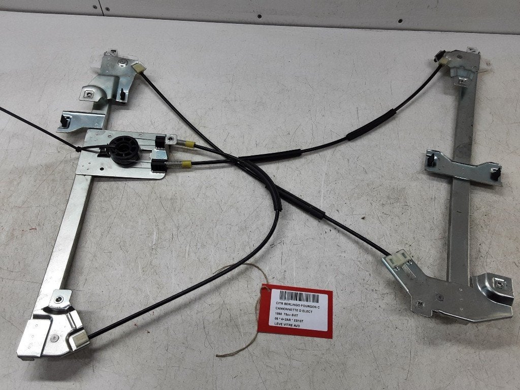 VITRE MECANISME AVANT DROIT Citroën Berlingo, Citroën, Mevr. I. Hauben, Utilisé, Rue de l'Espoir 34 34
4030  GRIVEGNÉE, BE