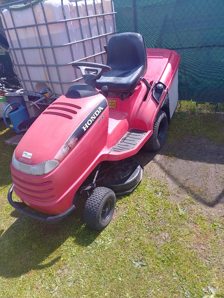 Zitmaaier Honda 2315 goed staat, Tuin en Terras, Zitmaaiers, Ophalen, Mulchfunctie