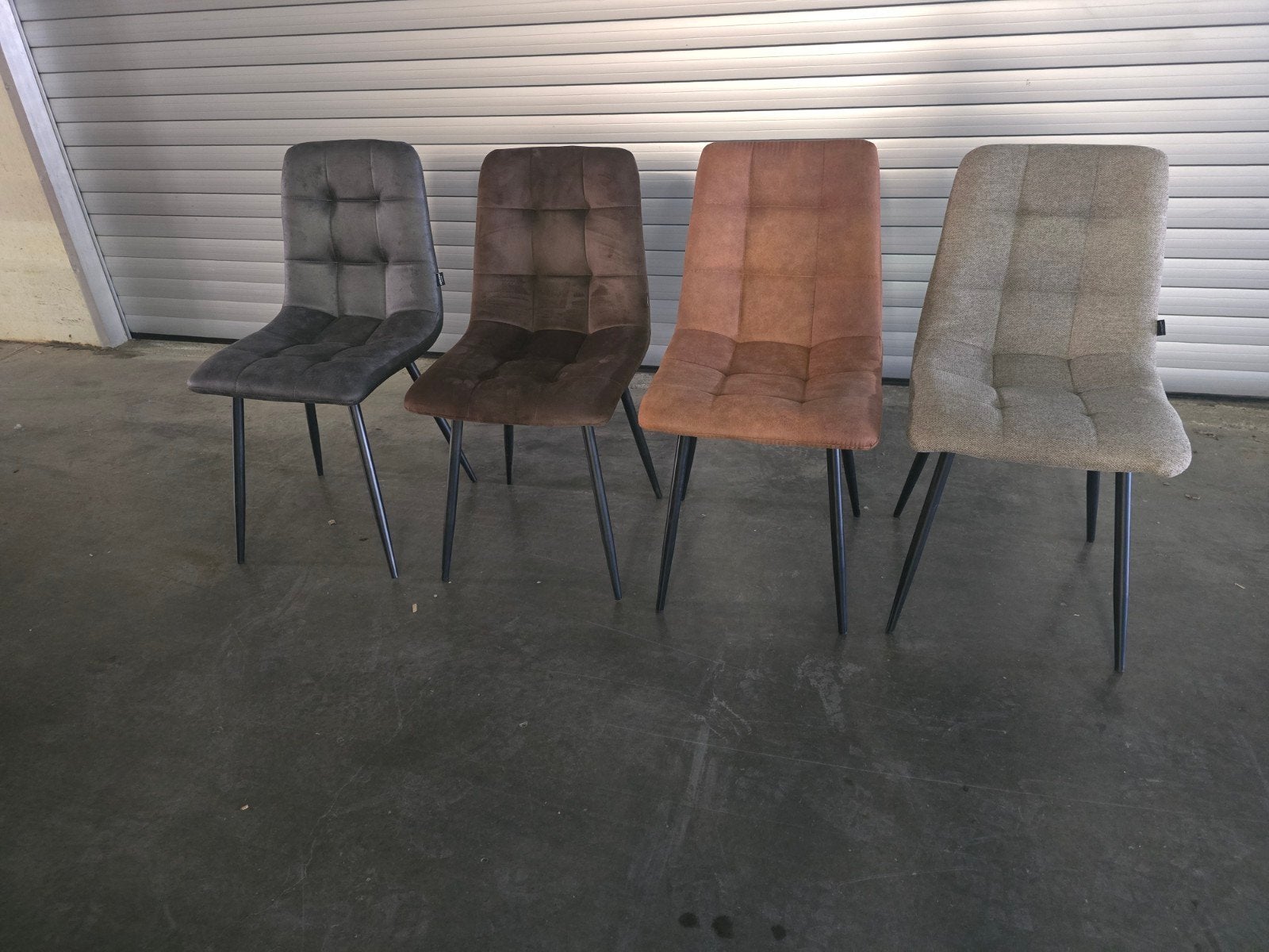 Stoelen , elke kleur meerdere stuks, 4 kleuren, Ophalen, Bruin, Stof