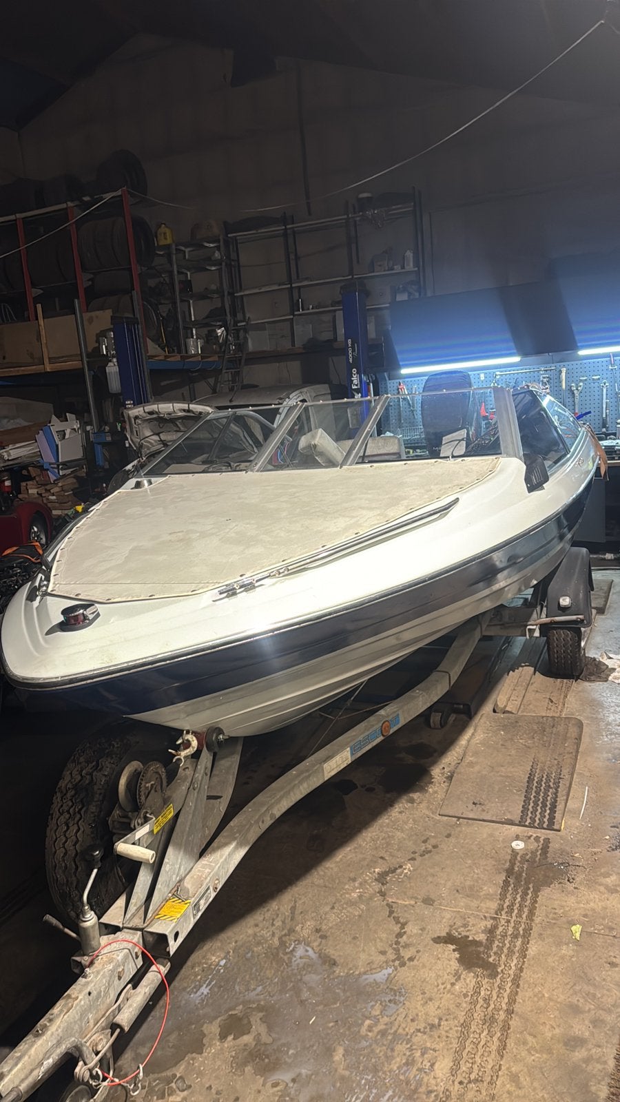 Bayliner capri 1800, Sports nautiques & Bateaux, Bateaux à moteur & Yachts à moteur, Remorque, Bayliner, Enlèvement