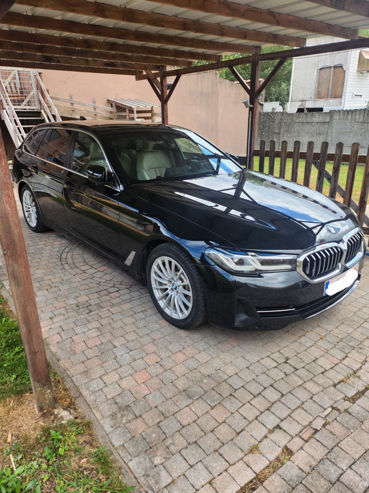 BMW 530e hybride met mooie opties, Auto's, BMW, Automaat, 1998 cc, Achterwielaandrijving, 4 cilinders