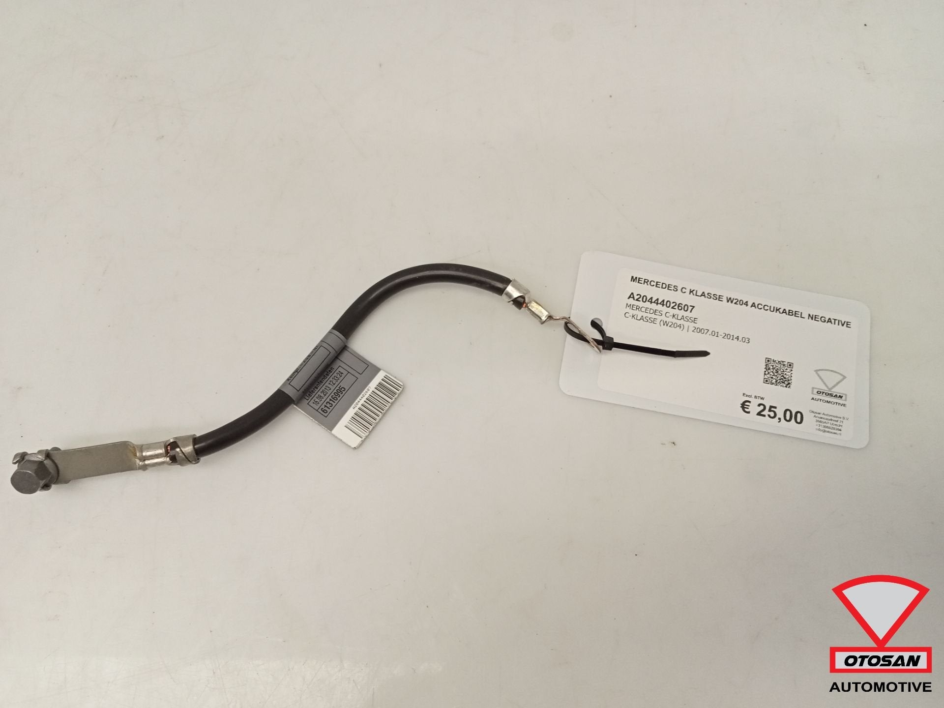 Mercedes C Klasse W204 Accukabel Negative A2044402607, Gebruikt, Mercedes-Benz AG, Mercedes-Benz, Mercedesstrasse 120
70372  Stuttgart, DE