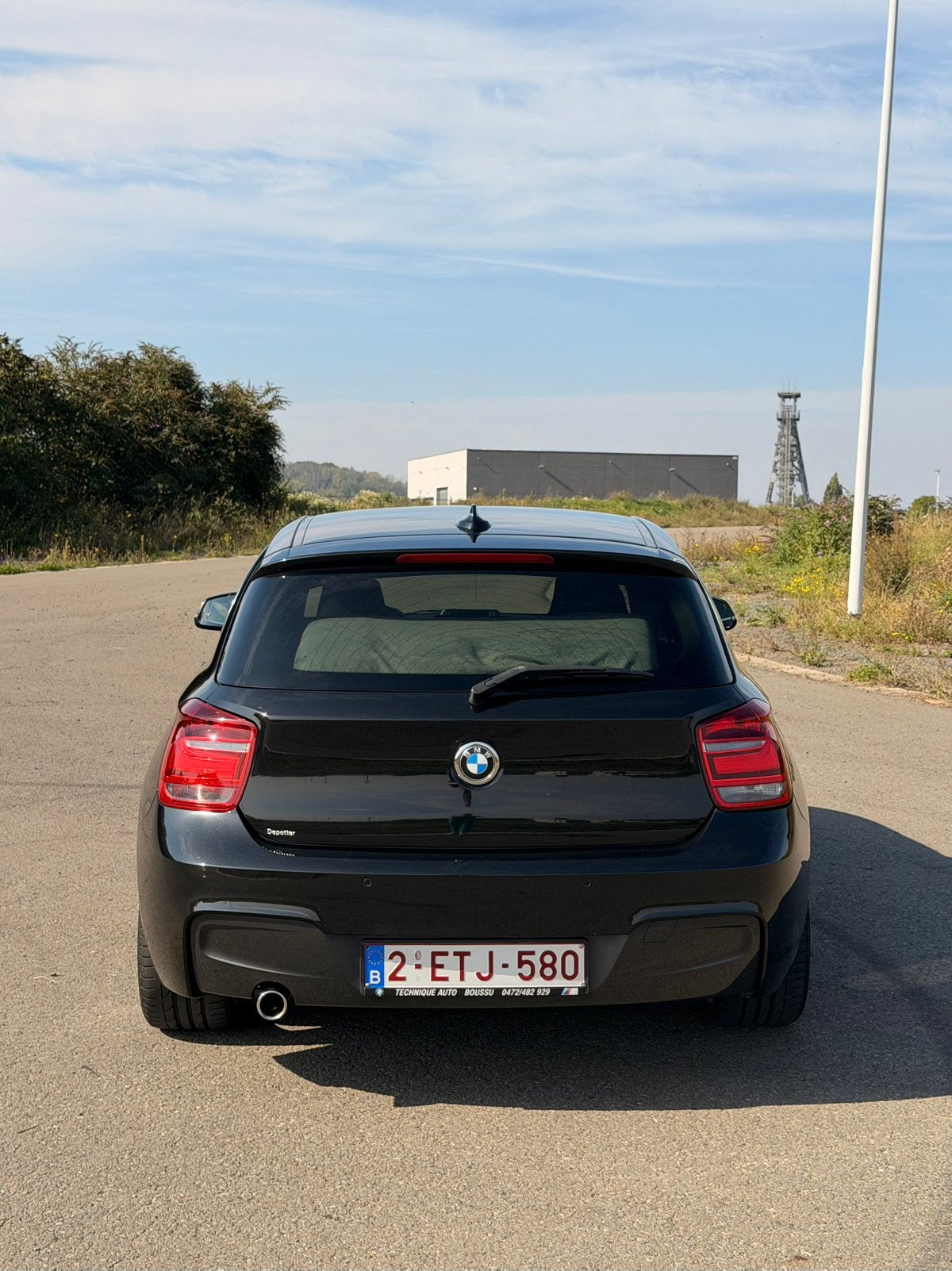 BMW 116D F21, Auto's, Euro 5, 1 Reeks, Zwart, Alcantara