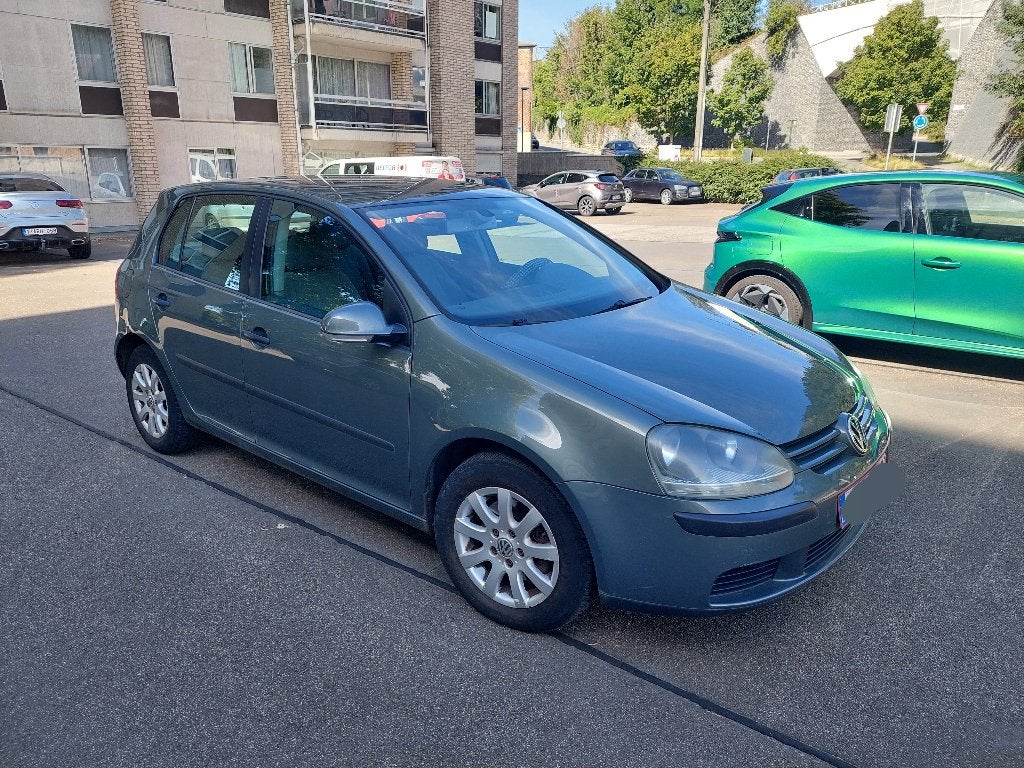 Voiture, Auto's, Euro 4, 85 kW, Groen, Achterwielaandrijving