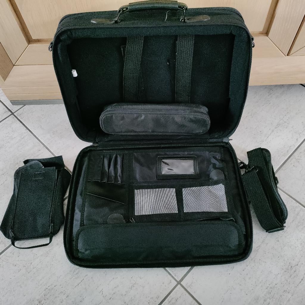 Laptoptas, Enlèvement, 17 pouces ou plus, Comme neuf, Sac à bandoulière