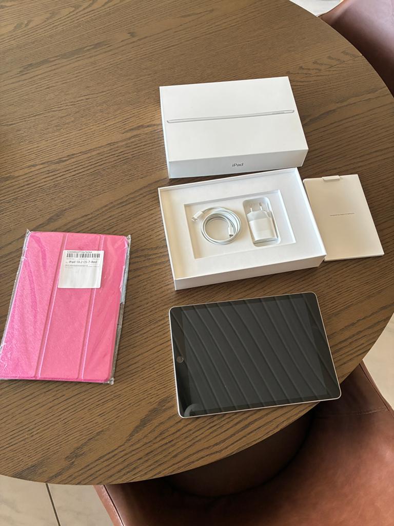 Apple iPad 9th generation 64GB, Computers en Software, Apple iPads, Overige modellen, Wi-Fi, 10 inch, 64 GB, Grijs, Ophalen