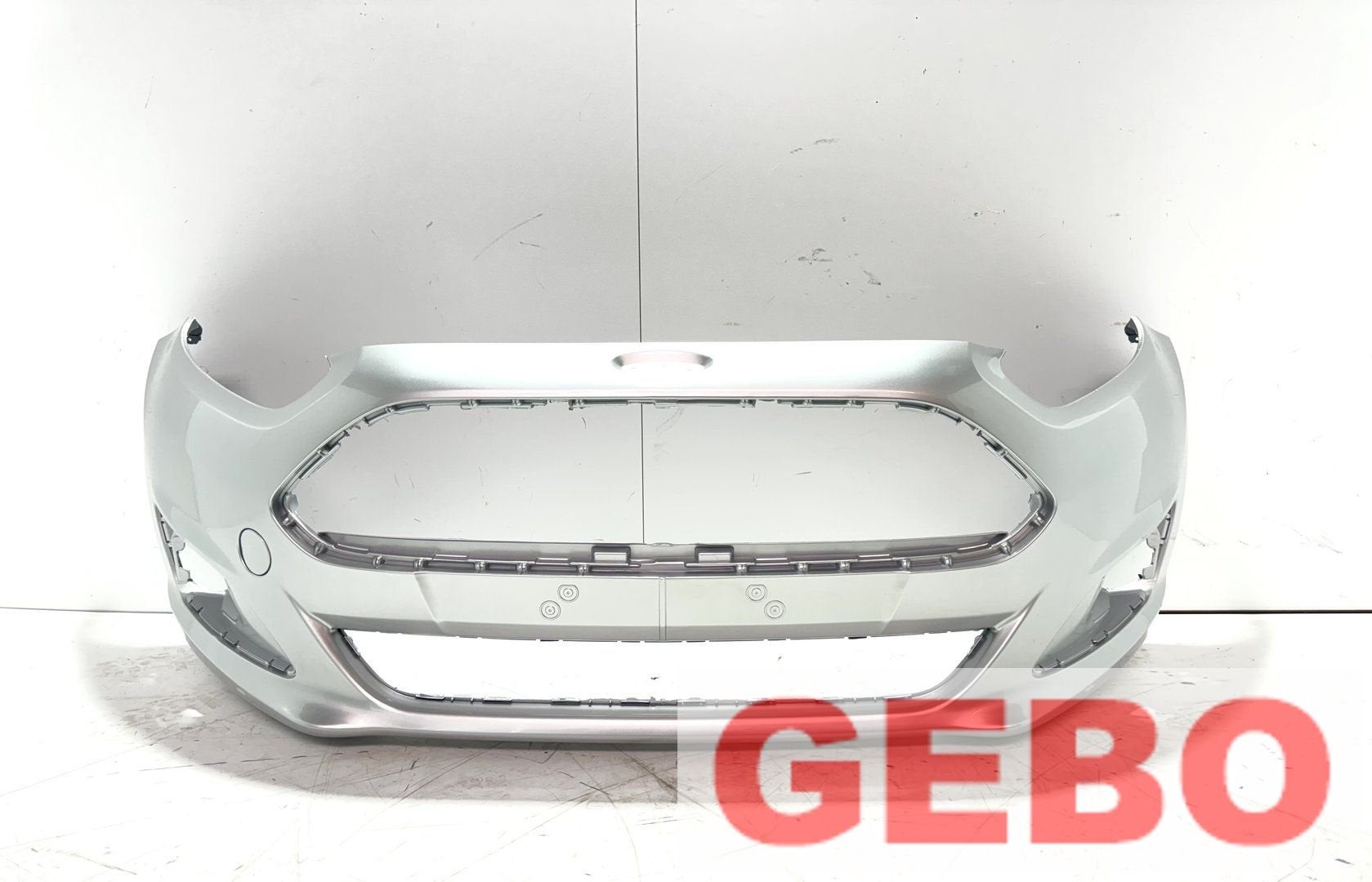 Ford Fiesta 2013/2017 voorbumper NIEUW 1814802 Moondust silv, Auto-onderdelen, -, Voor, -, Nieuw