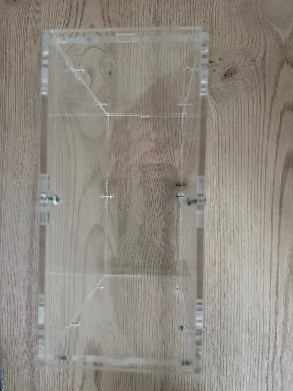 Gebruikte acryl case etb, Enlèvement, Comme neuf