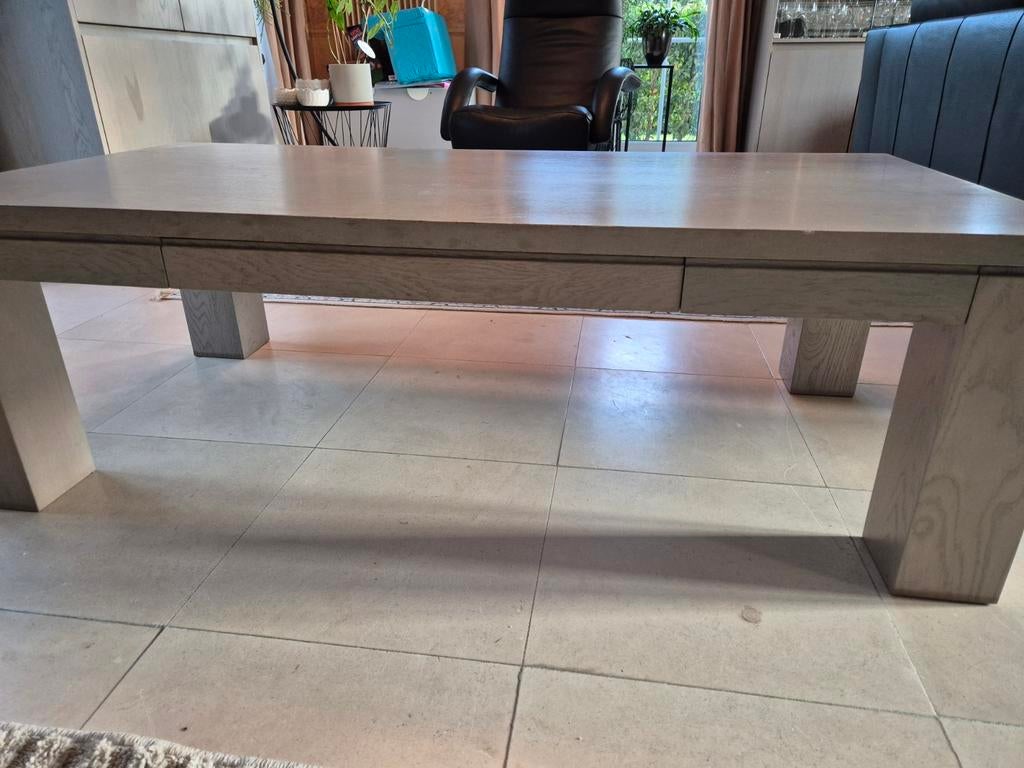 Massief eiken salontafel, Ophalen