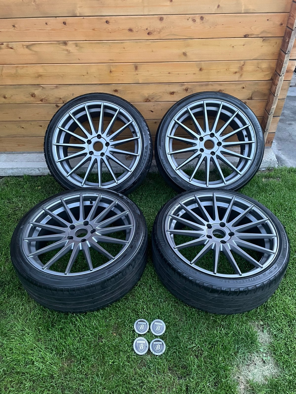 5x120 velgen 20 inch met banden 245 35 20 Barotelli velgen, Ophalen, Zo goed als nieuw