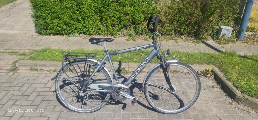 Herenfiets Thompson, Enlèvement