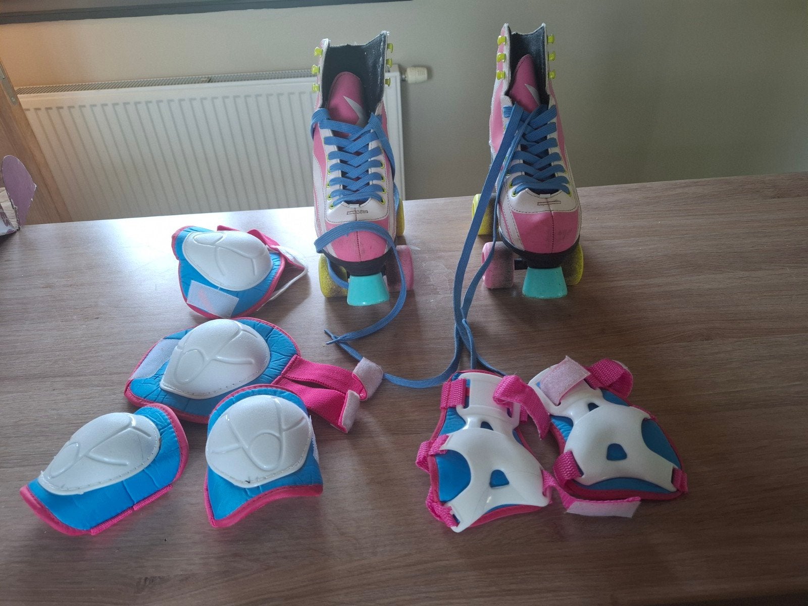 Skates maat 36 incl bescherming, Kinderen en Baby's, Speelgoed | My Little Pony, Ophalen