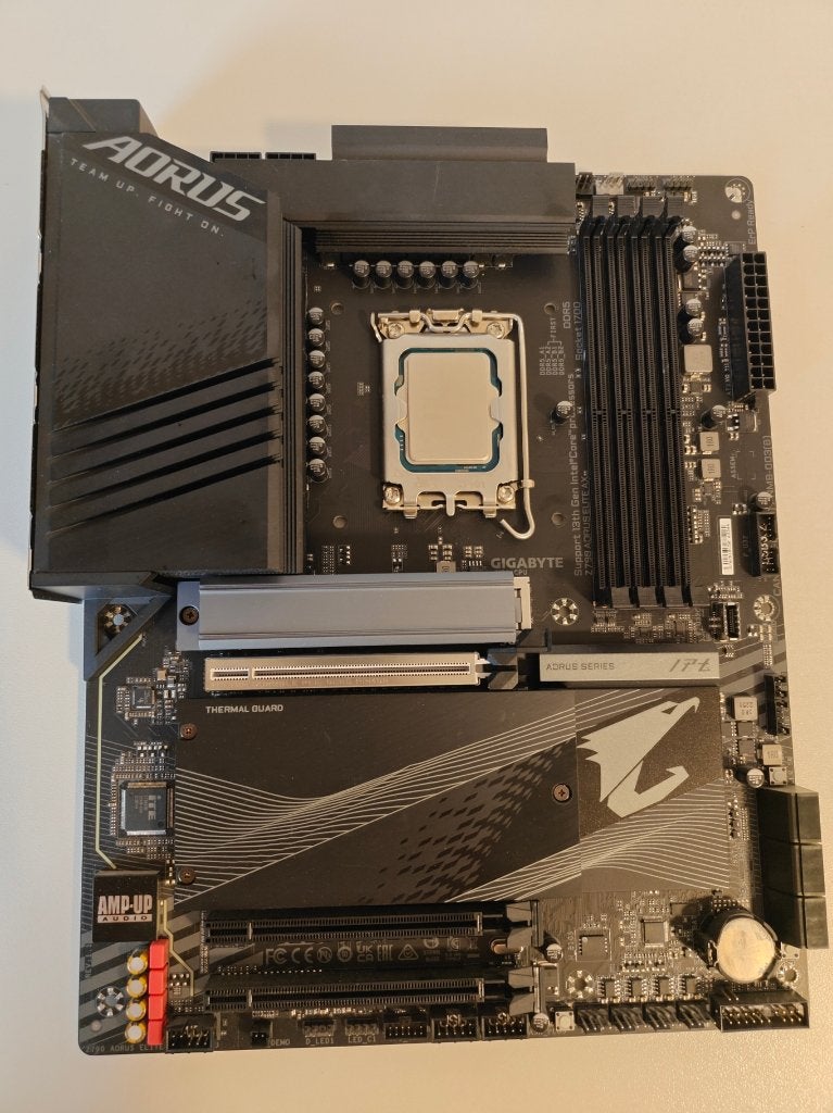 Gigabyte Z790 Aorus Elite AX (CPU niet inbegrepen), Computers en Software, LGA 1700, Ophalen of Verzenden, Zo goed als nieuw, ATX