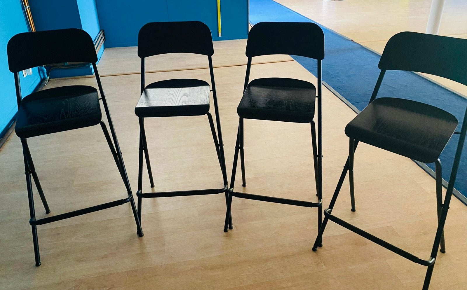 4 barstoelen zwart, Maison & Meubles, Tabourets de bar, Enlèvement, Comme neuf