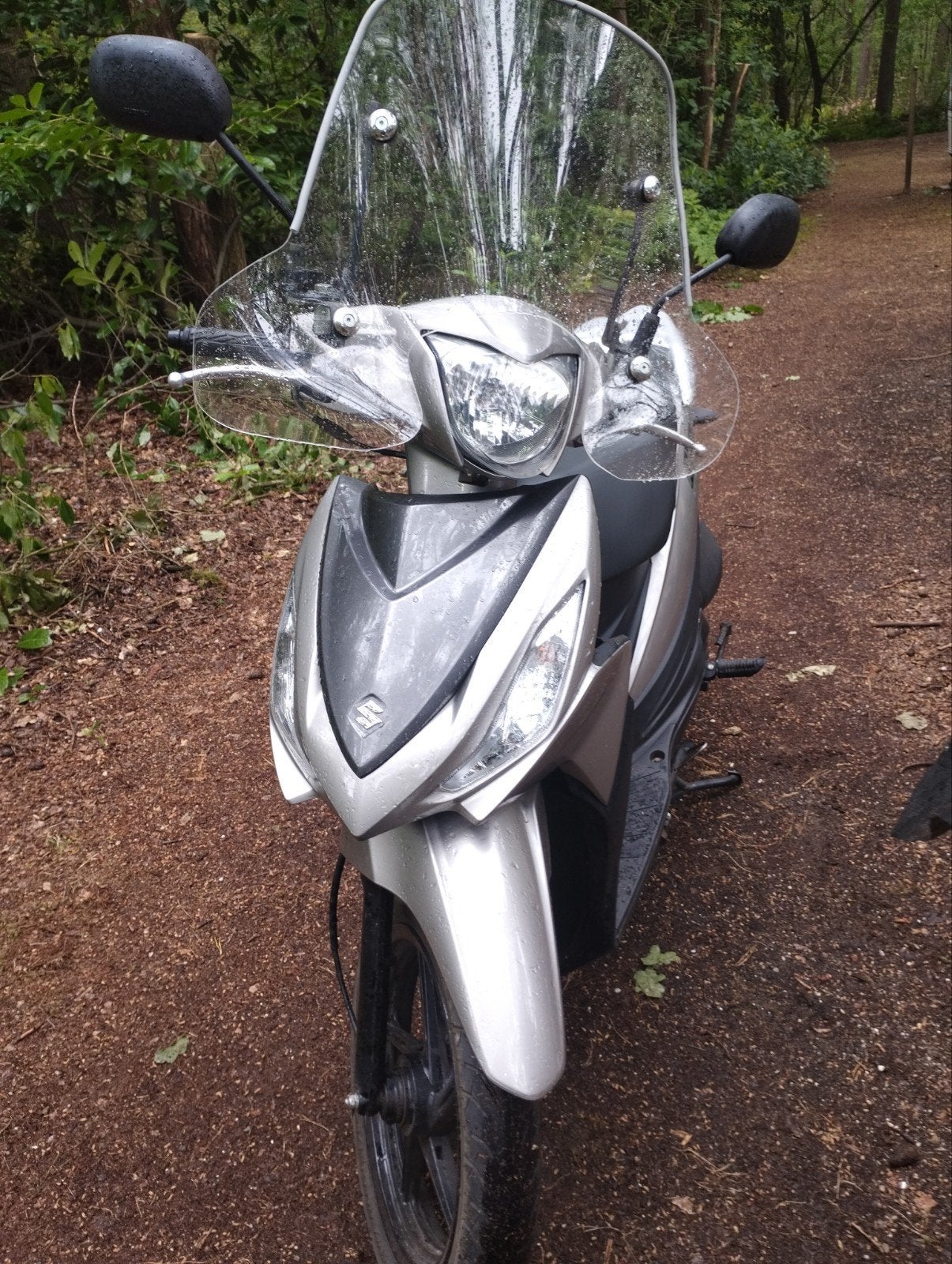 Suzuki 110 cc Quasiment neuf. 6000 km., Enlèvement ou Envoi