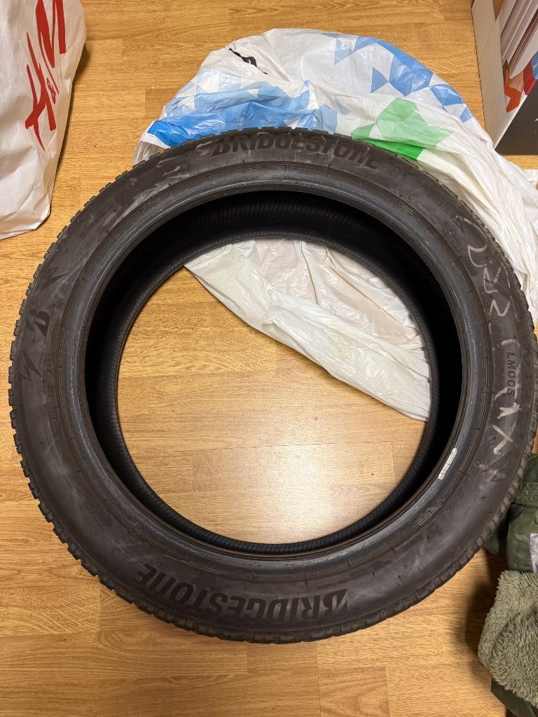 2 Pneu BRIDGESTONE Hivers 195 55 R20, Ophalen, 155 mm, Nieuw, Winterbanden