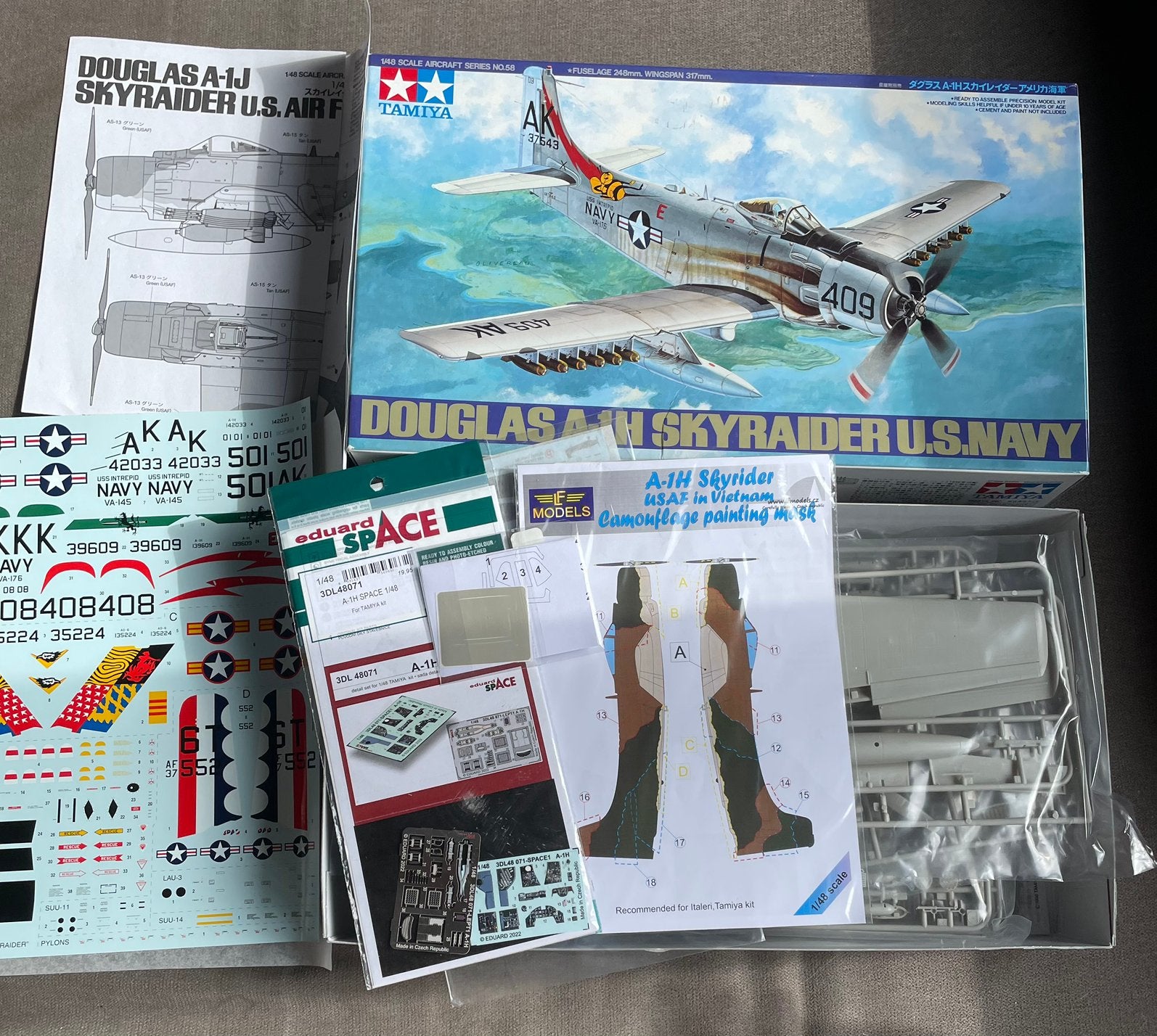 1/48 Tamiya Skyraider A-1H +…., Enlèvement ou Envoi, Neuf