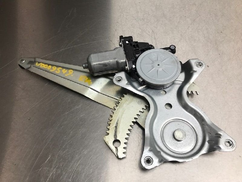 MECANISME VITRE ARRIÈRE DROIT Suzuki Swift (ZA / ZC / ZD), Autos : Pièces & Accessoires, Utilisé, Suzuki