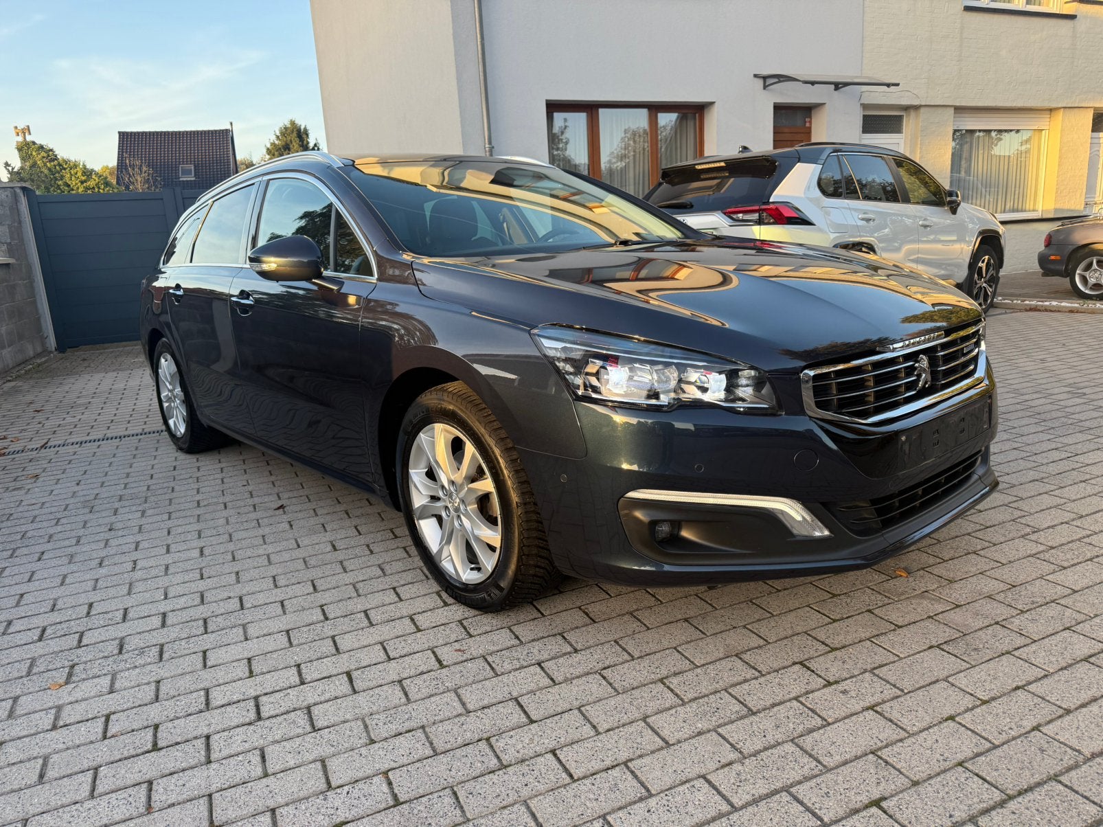 Peugeot 508SW. Bj2017 94903km.  New new, Auto's, Voorwielaandrijving, Testrit aan huis, 4 cilinders, Blauw