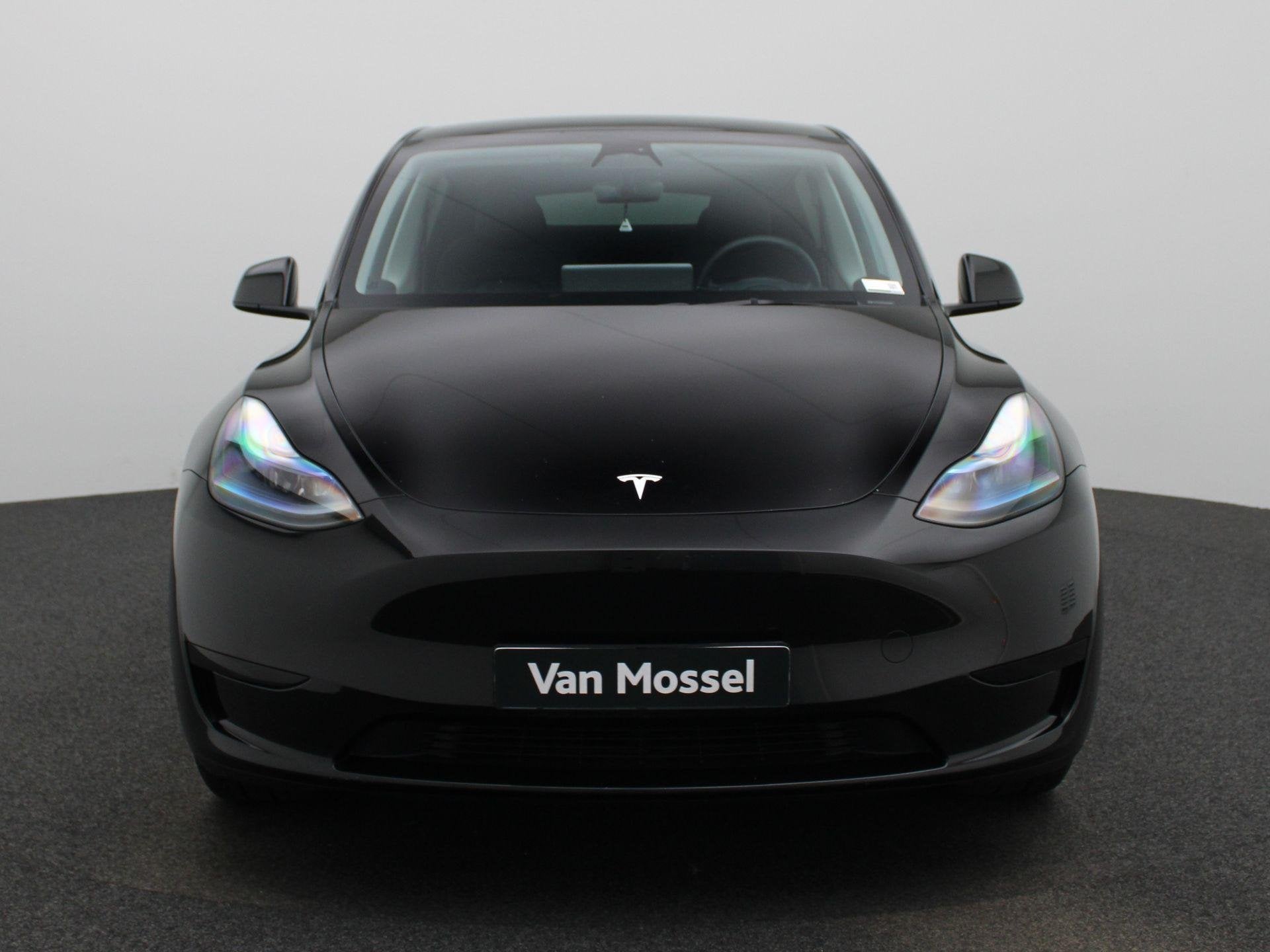 TESLA Model Y RWD PANO | LEDER | CAMERA | AUTOPILOT, Auto's, Tesla, Automaat, Gebruikt, Zwart, 1600 kg