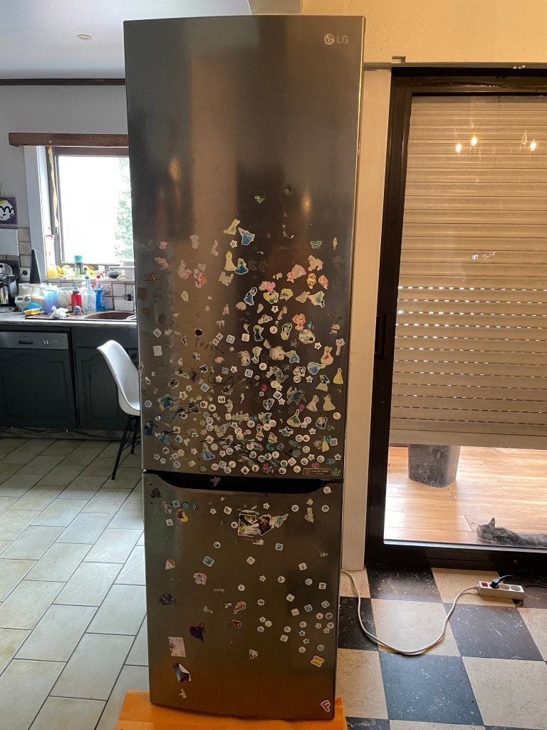 Gratis LG koelkast - koelt niet goed gas nodig!, Elektronische apparatuur, Ophalen, 200 liter of meer, 60 cm of meer, 160 cm of meer