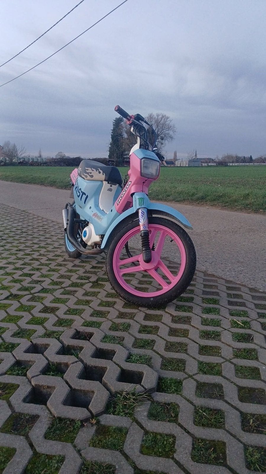 Honda wallaro fristi, Fietsen en Brommers, Ophalen, Gebruikt, Overige modellen, 65 cc