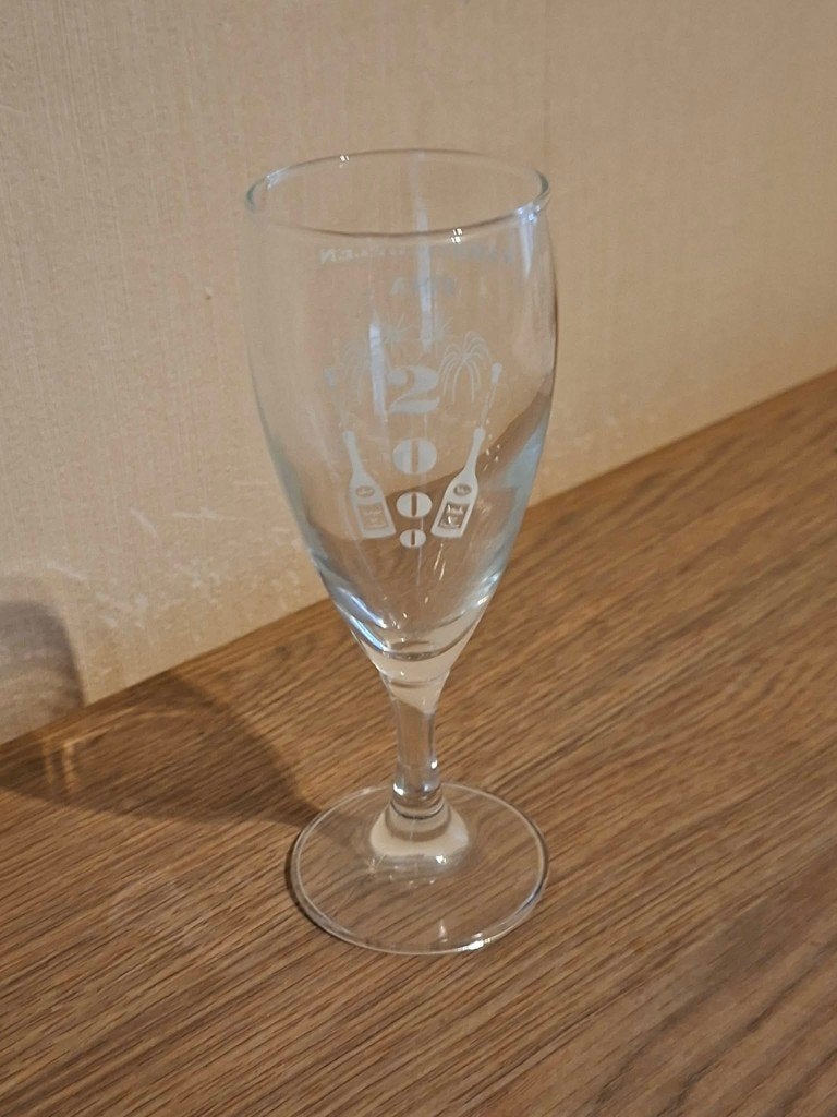 Milennium-Champagneglas / Fina - Horebeke, Ophalen of Verzenden, Zo goed als nieuw, Overige typen