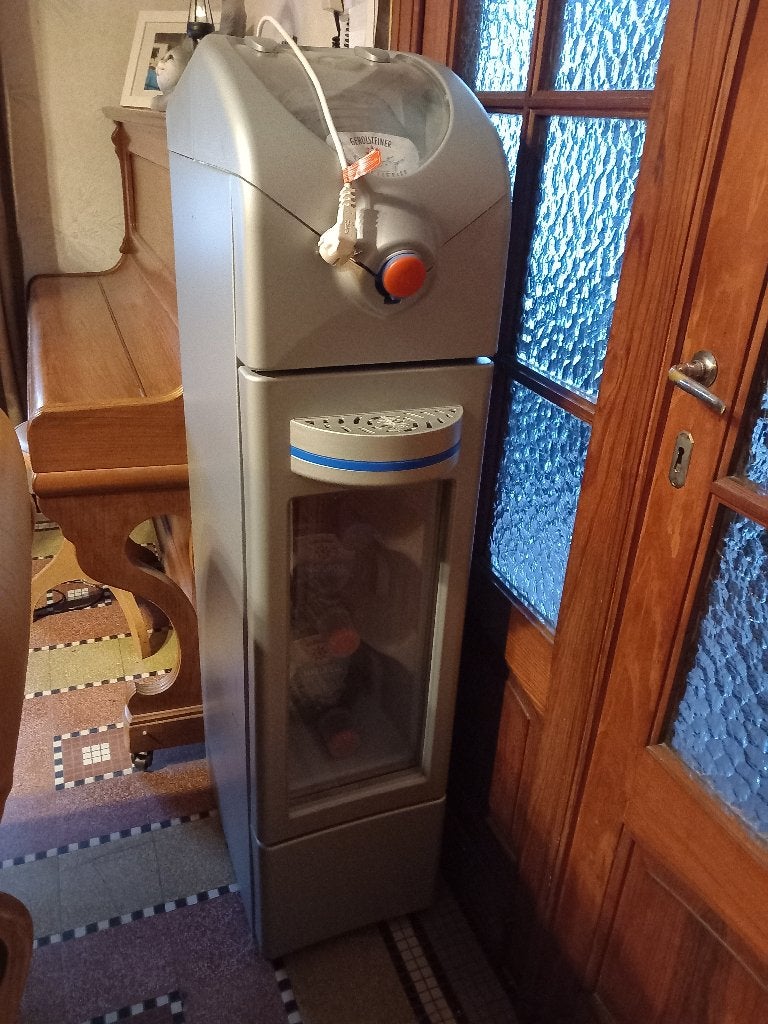 Gerolsteiner waterkoeler 5l flessen, Ophalen, Zo goed als nieuw, Waterkoeler