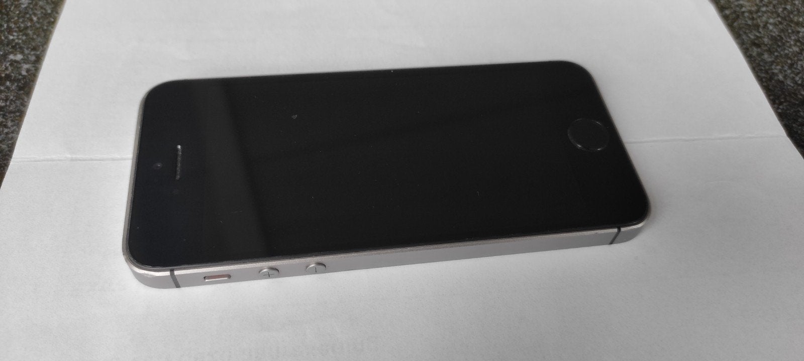 iPhone SE (1e generatie uit 2016)  in perfecte staat, krasvr, Telecommunicatie, Ophalen of Verzenden