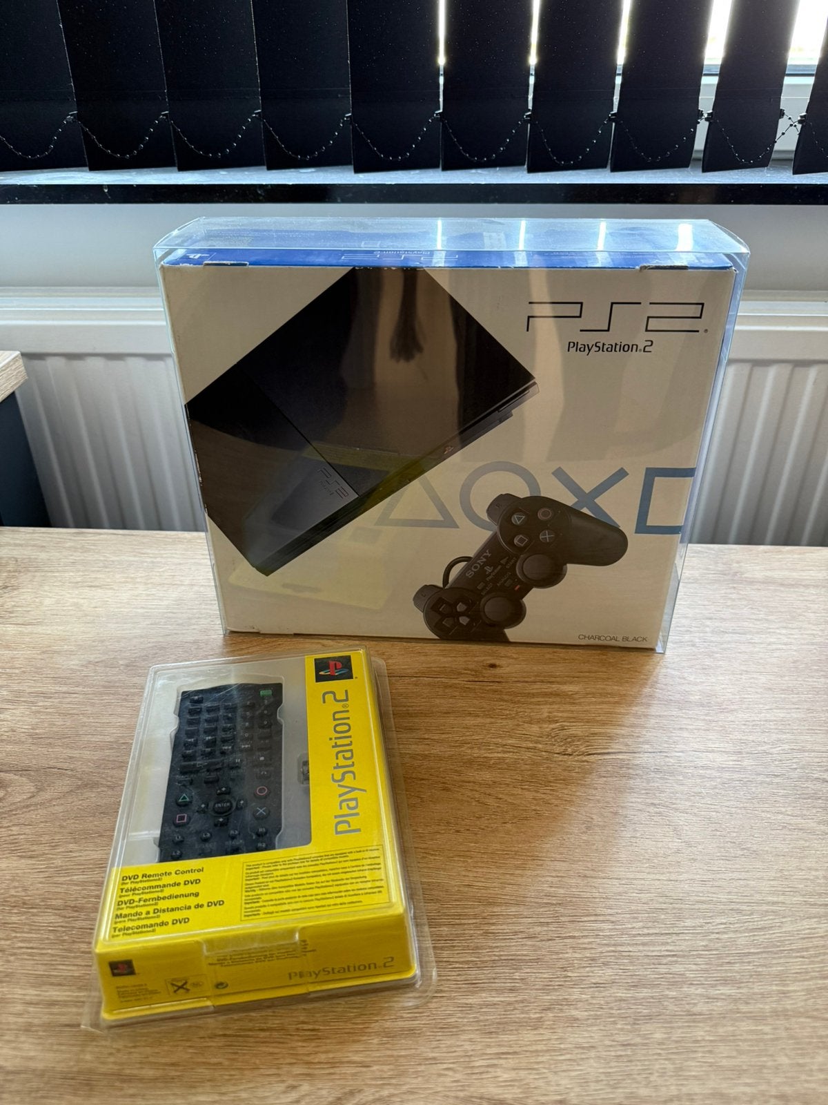 [SEALED / NIEUW] Sony PlayStation 2 Slim Black + DVD Remote, Games en Spelcomputers, Ophalen, Nieuw, Zwart, Slim