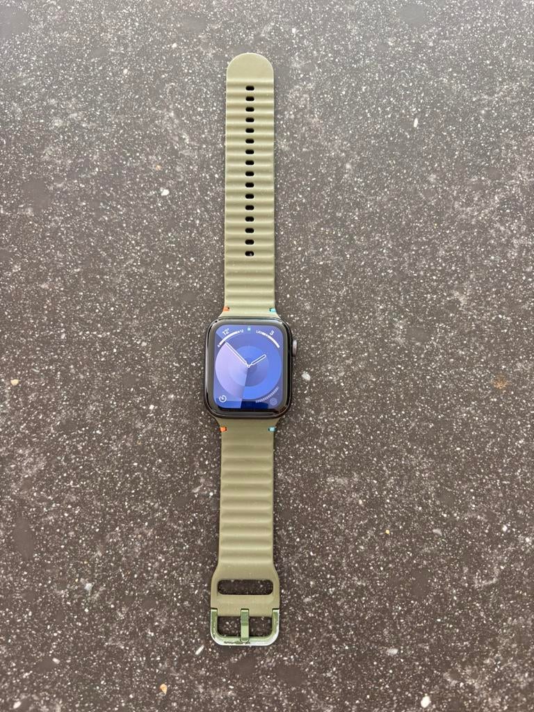 Apple watch SE 44mm aluminum zwart, Enlèvement, Comme neuf, Noir, IOS