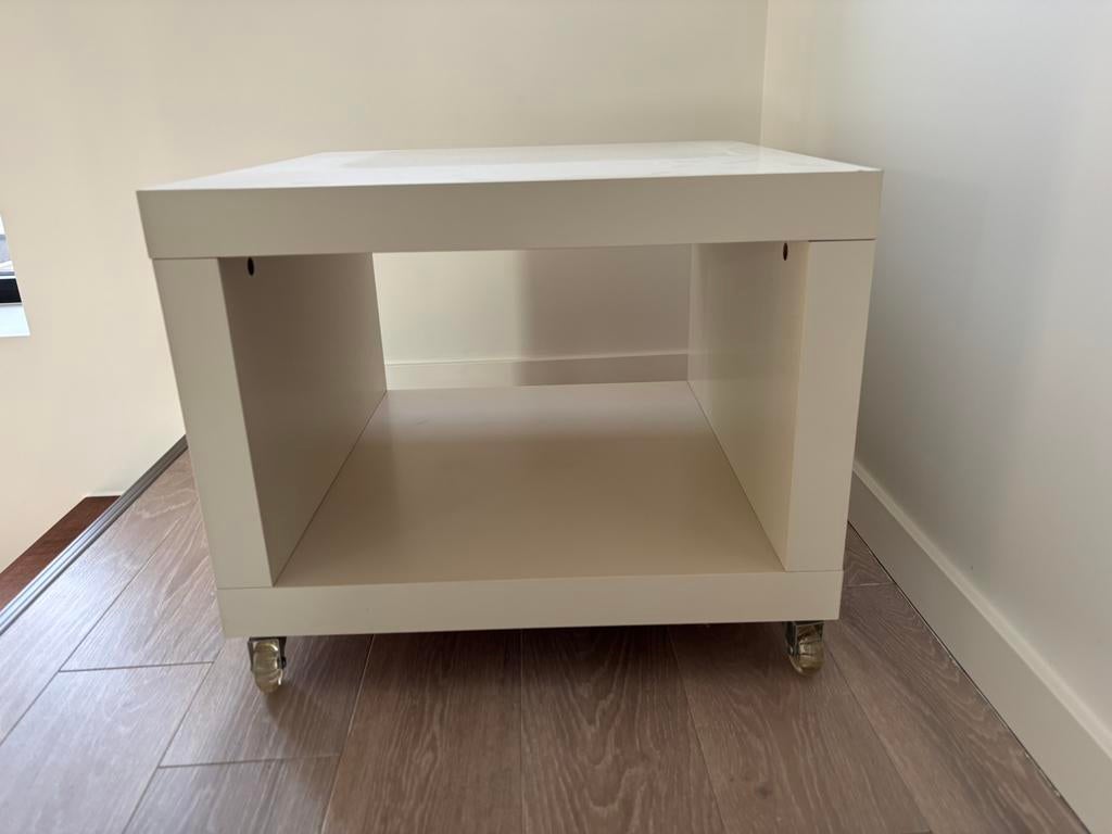 Ikea tafeltje LACK, Ophalen, Zo goed als nieuw