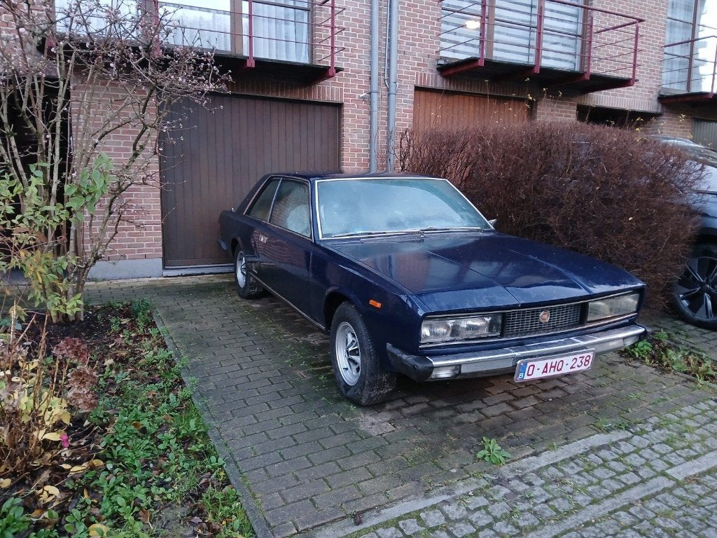 FIAT 130 COUPE 3200 V6, Autos, Fiat, Particulier, Autres modèles, Essence, Coupé, 2 portes, Automatique, Bleu, Beige, Cuir, Propulsion arrière