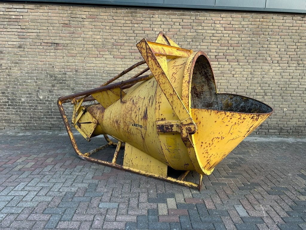 Eichinger liggende betonkubel 1500L gebruikt, Ophalen, Gebruikt