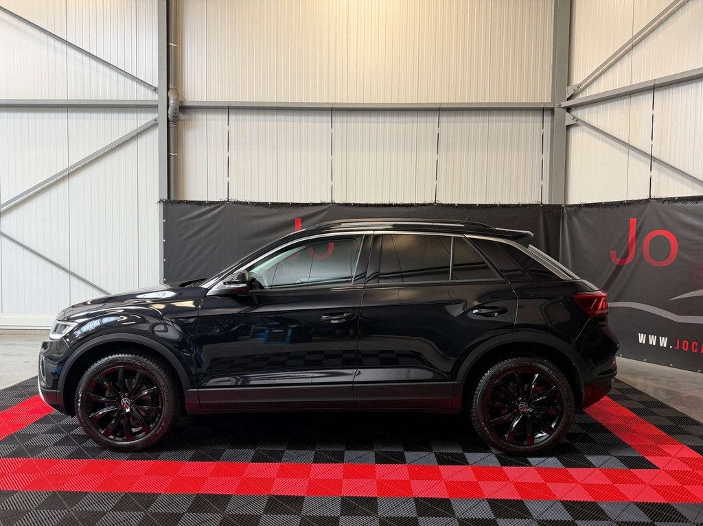 Volkswagen T-Roc 1.5 TSI Life Business DSG/Black/Led/Virtual, Auto's, Stof, 4 cilinders, Zwart, Bedrijf