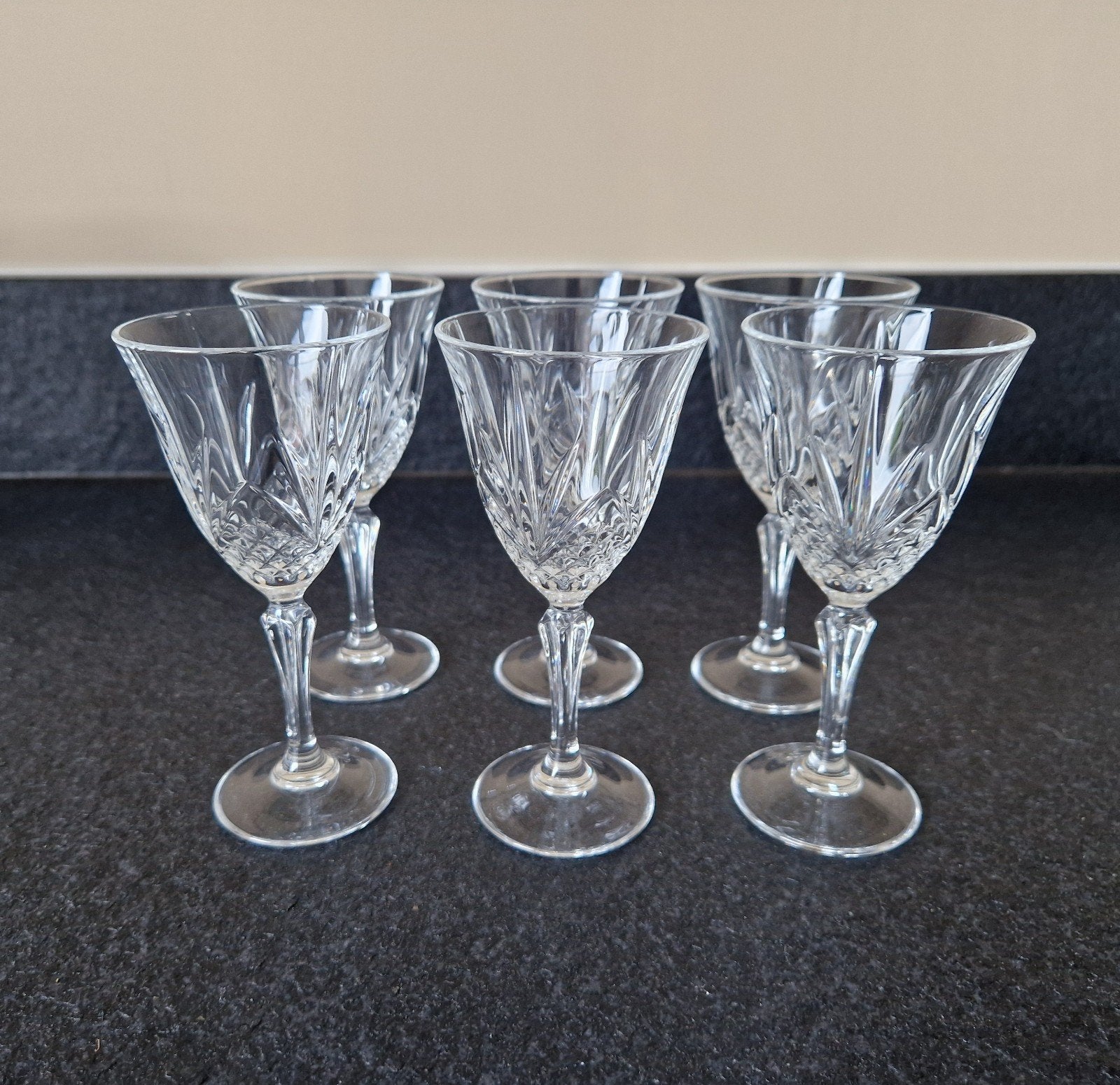 6 verres à liqueur en cristal, Enlèvement